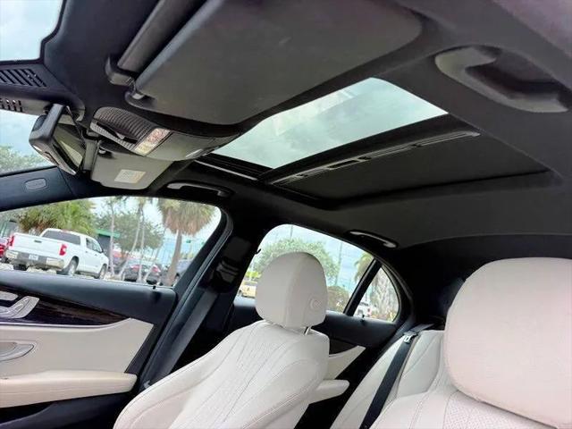 2017 Mercedes-Benz E-CLASS E 300 E 300