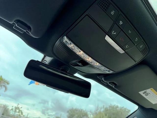 2017 Mercedes-Benz E-CLASS E 300 E 300