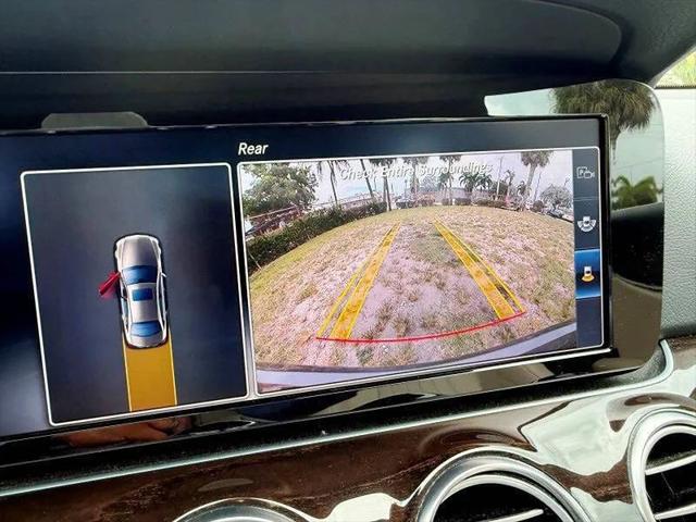 2017 Mercedes-Benz E-CLASS E 300 E 300