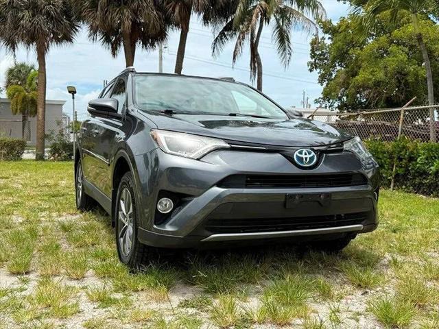 2016 Toyota RAV4 Hybrid XLE