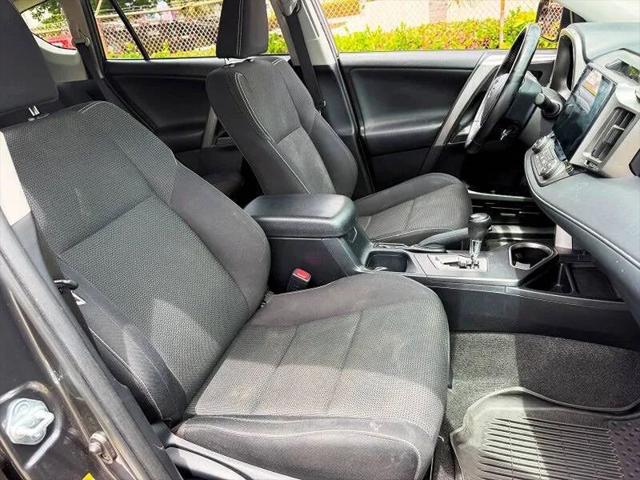 2016 Toyota RAV4 Hybrid XLE