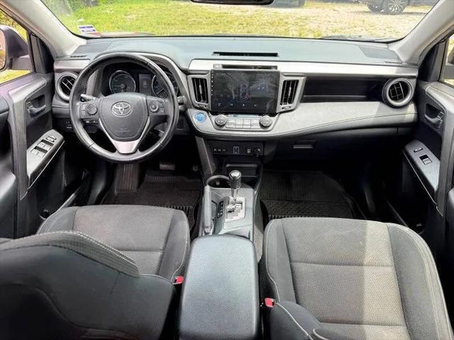 2016 Toyota RAV4 Hybrid XLE