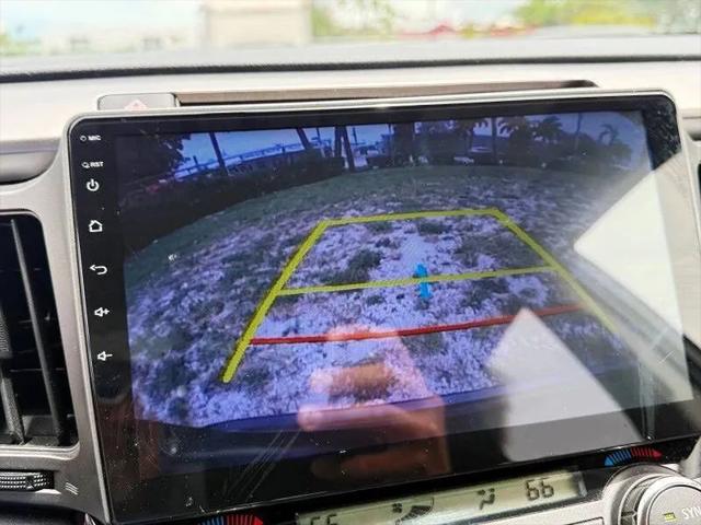 2016 Toyota RAV4 Hybrid XLE