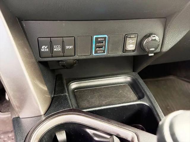 2016 Toyota RAV4 Hybrid XLE