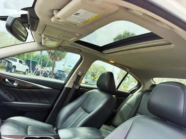 2019 INFINITI Q50 3.0t LUXE
