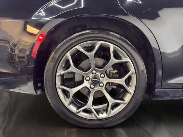 2017 Chrysler 300 300S