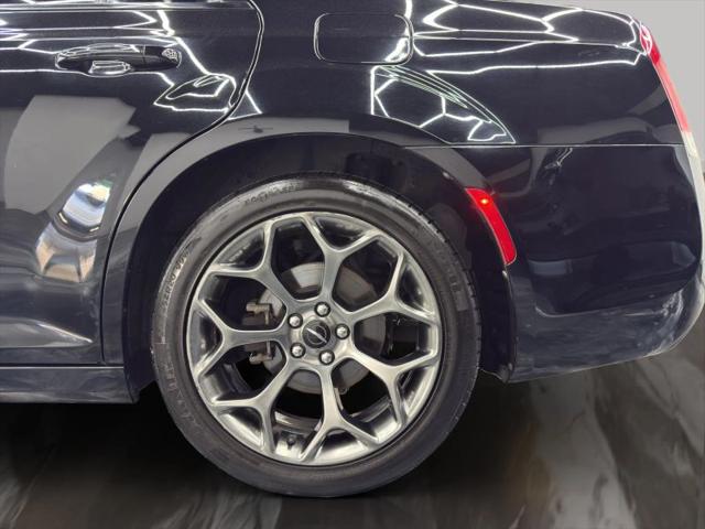 2017 Chrysler 300 300S