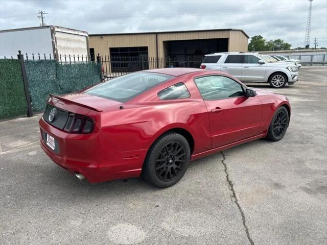 2013 Ford Mustang V6