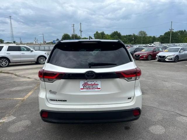 2019 Toyota Highlander SE