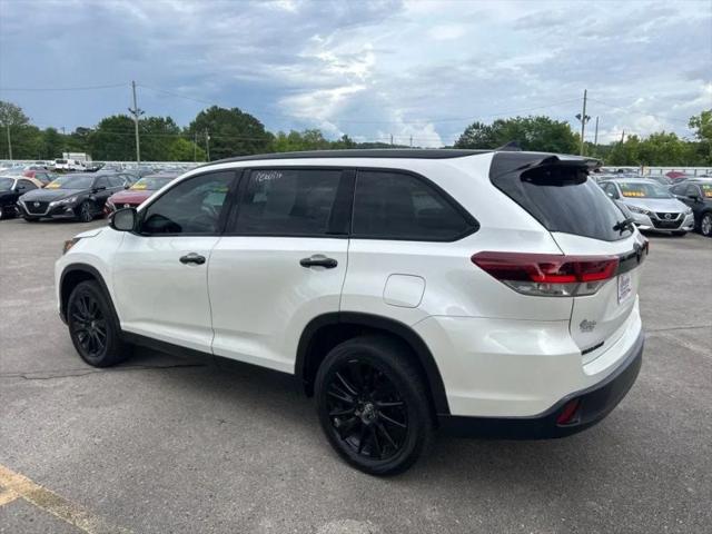 2019 Toyota Highlander SE