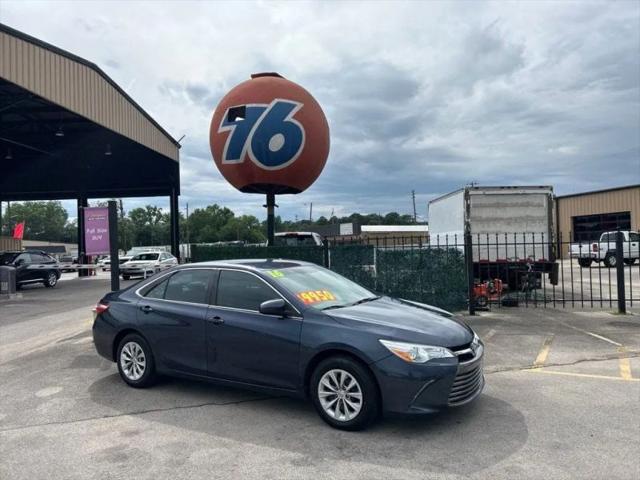 2016 Toyota Camry LE for sale in Hueytown, AL