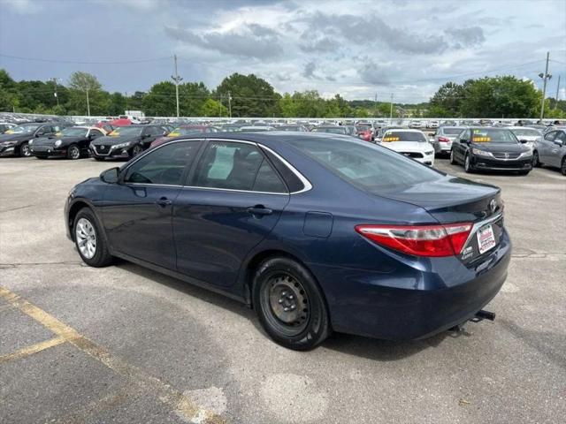 2016 Toyota Camry LE