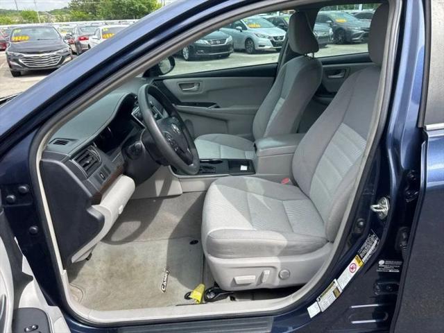 2016 Toyota Camry LE