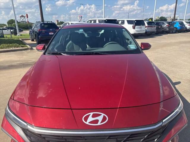2024 Hyundai Elantra SEL