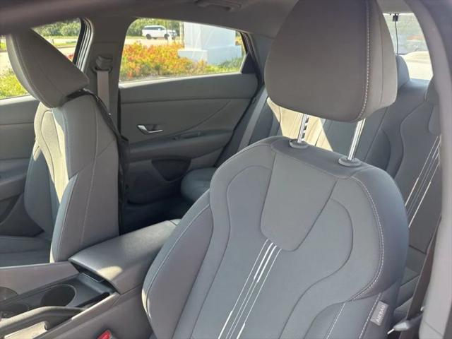 2024 Hyundai Elantra SEL