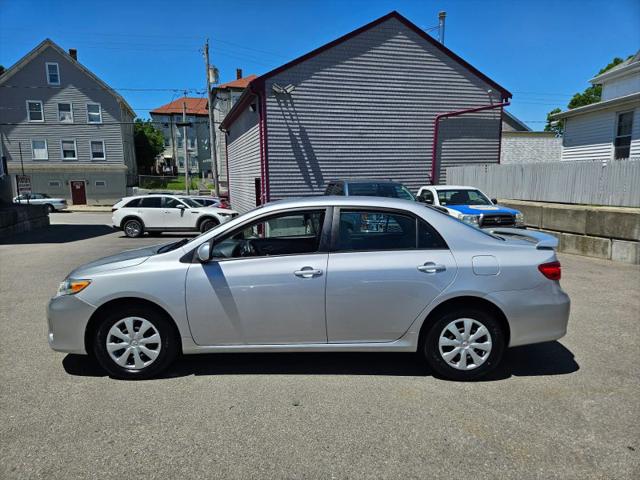 2011 Toyota Corolla LE
