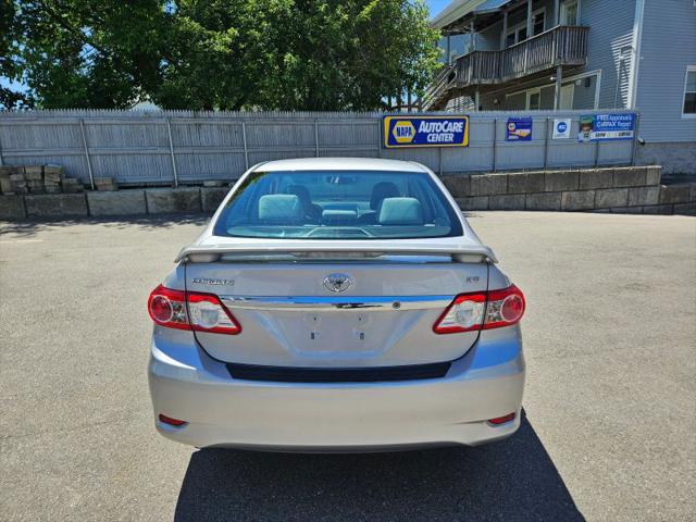 2011 Toyota Corolla LE