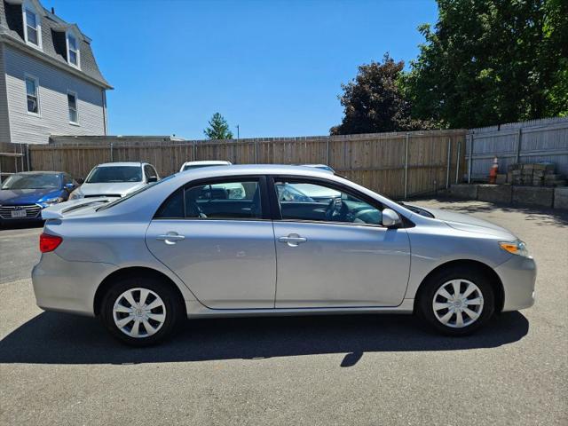 2011 Toyota Corolla LE