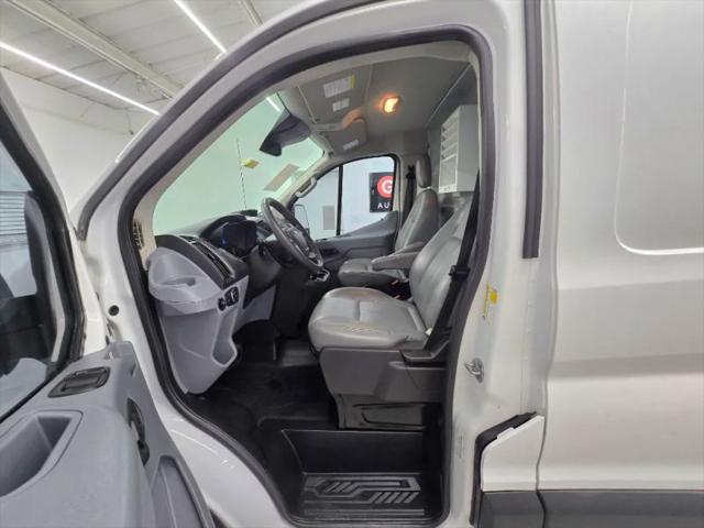 2019 Ford Transit w/60/40 Side Door w/LWB