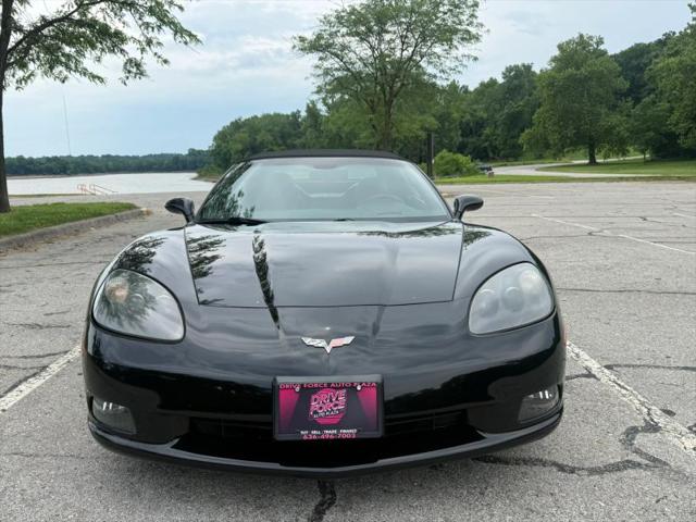 2005 Chevrolet Corvette Base