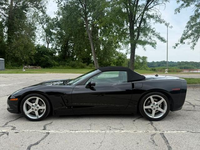 2005 Chevrolet Corvette Base