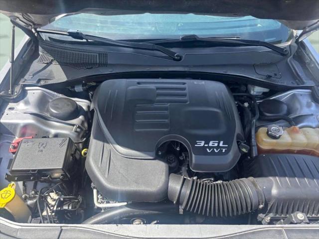 2014 Chrysler 300 300