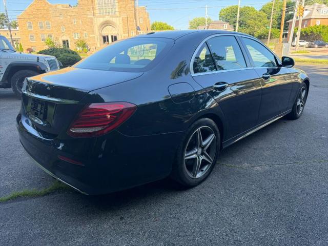 2017 Mercedes-Benz E-CLASS E 300 E 300