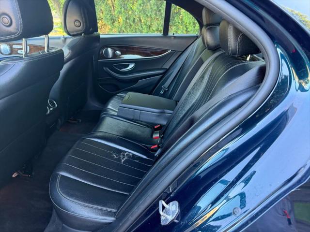 2017 Mercedes-Benz E-CLASS E 300 E 300