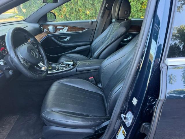 2017 Mercedes-Benz E-CLASS E 300 E 300