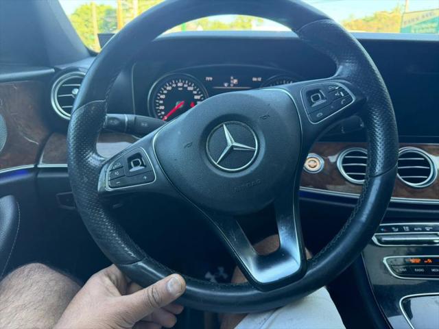 2017 Mercedes-Benz E-CLASS E 300 E 300
