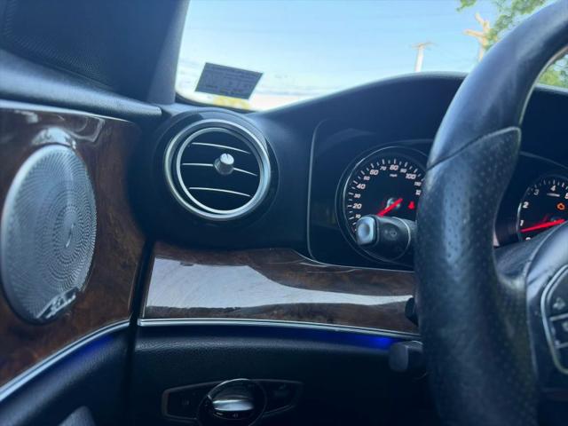 2017 Mercedes-Benz E-CLASS E 300 E 300