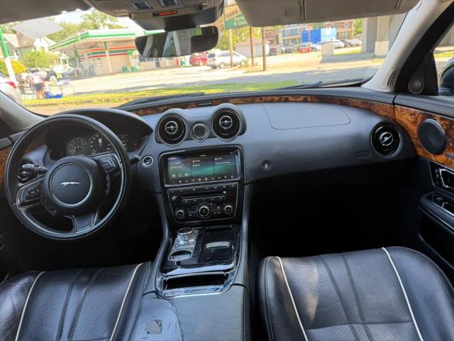 2018 Jaguar XJ R-Sport