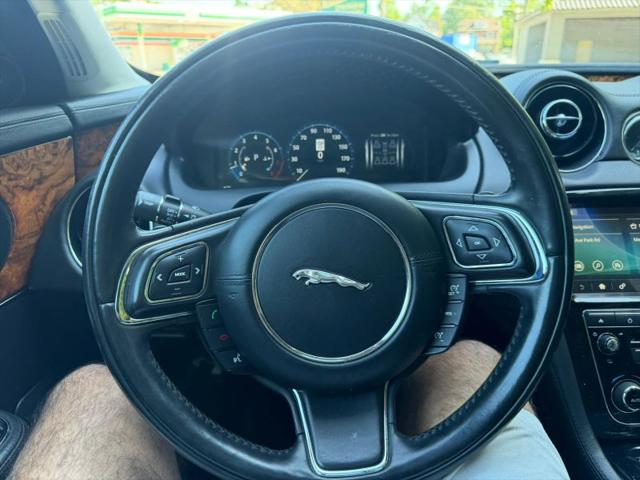 2018 Jaguar XJ R-Sport