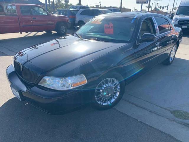 2006 Lincoln Town Car Designer Series for sale in Escondido, CA