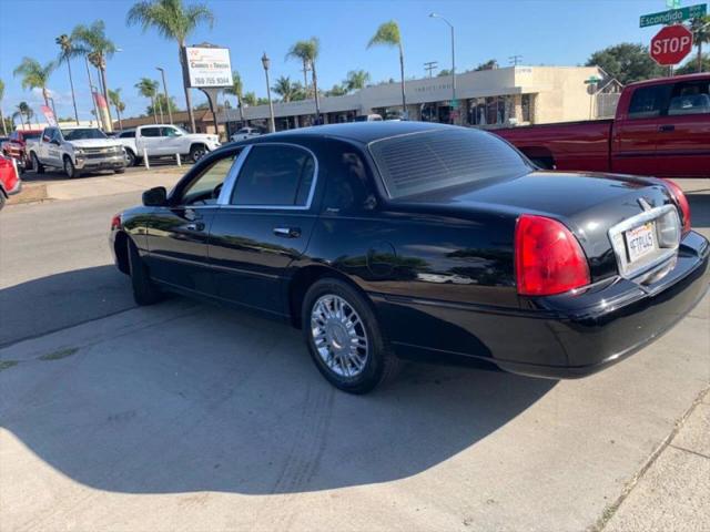 2006 Lincoln Town Car Designer Series