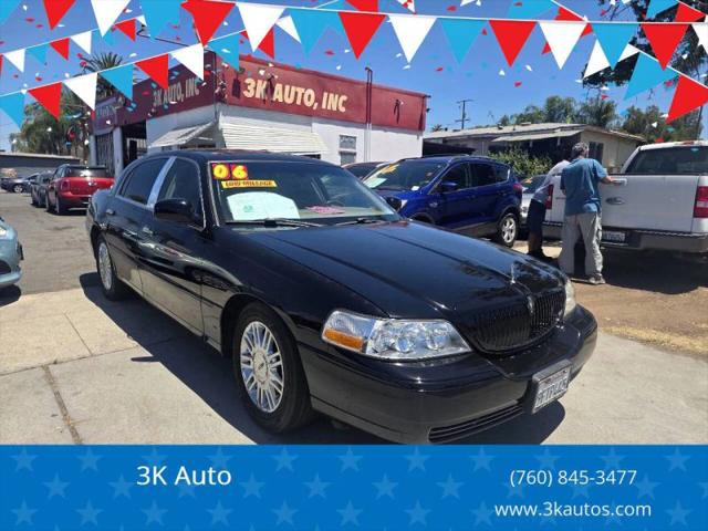 2006 Lincoln Town Car Designer Series for sale in Escondido, CA