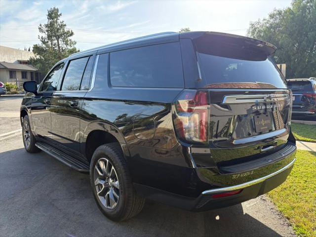 2024 Chevrolet Suburban 2WD LT