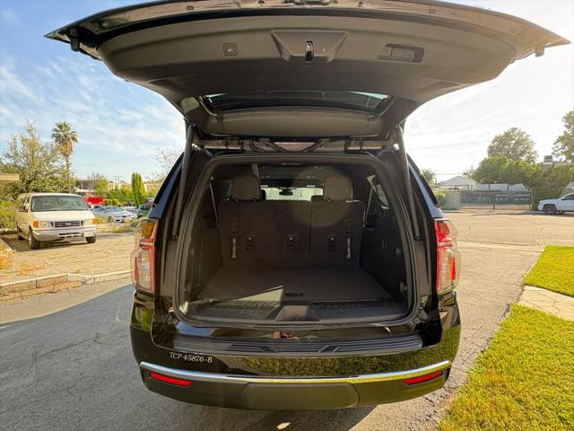 2024 Chevrolet Suburban 2WD LT
