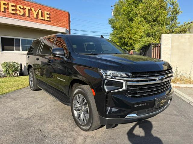 2024 Chevrolet Suburban 2WD LT