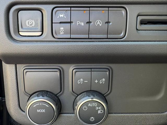 2024 Chevrolet Suburban 2WD LT