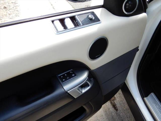 2020 Land Rover Range Rover Sport HST MHEV