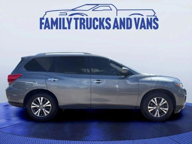 2019 Nissan Pathfinder SL