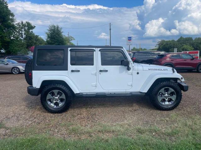 2016 Jeep Wrangler Unlimited Sahara