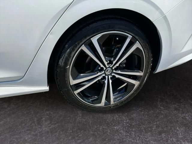 2020 Nissan Sentra SR Xtronic CVT