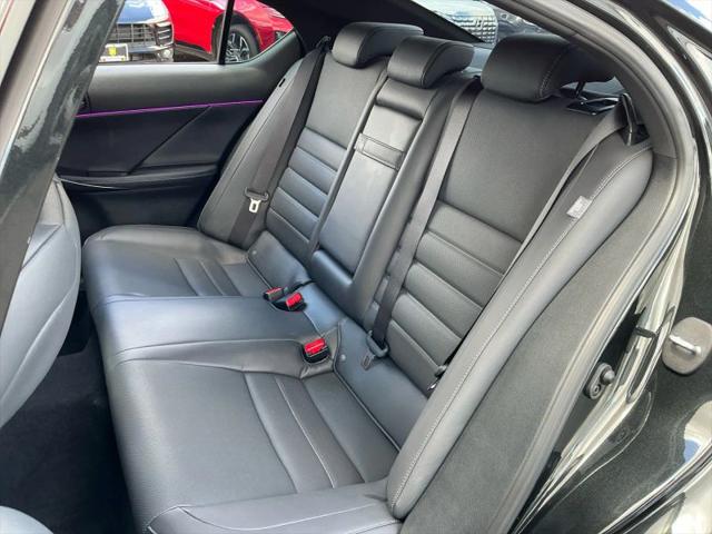 2025 Lexus IS 350 F SPORT