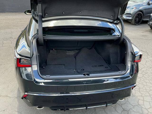 2025 Lexus IS 350 F SPORT
