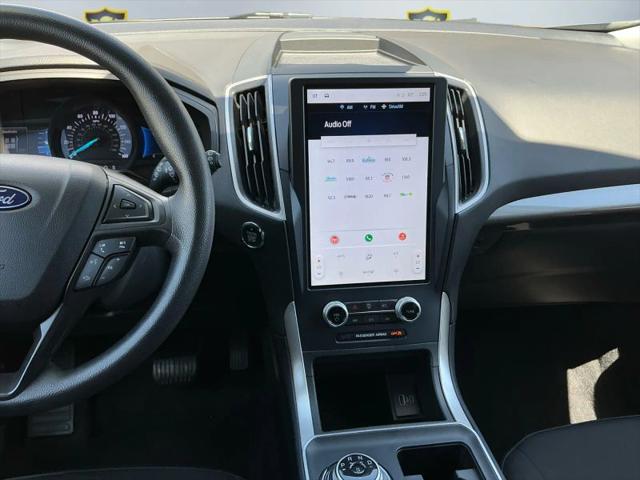 2023 Ford Edge SE