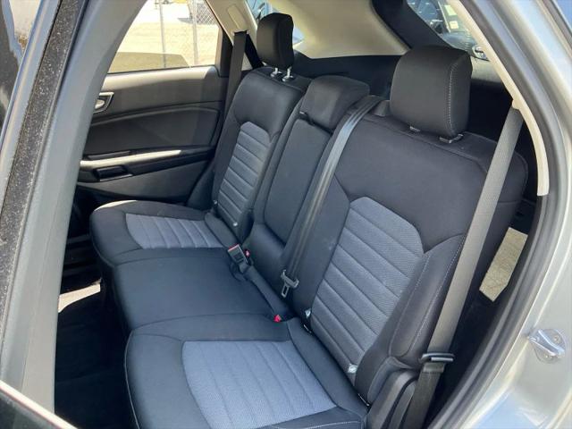 2023 Ford Edge SE