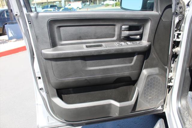 2022 Ram 1500 Classic Tradesman Crew Cab 4x2 5'7" Box