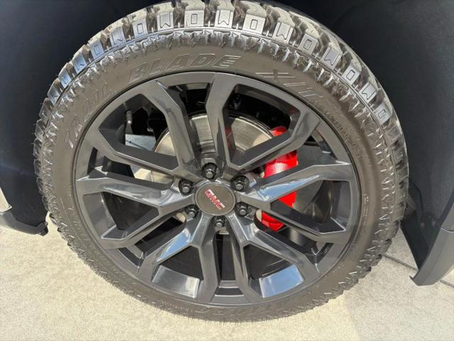 2025 GMC Sierra 1500 4WD Regular Cab Standard Box Pro